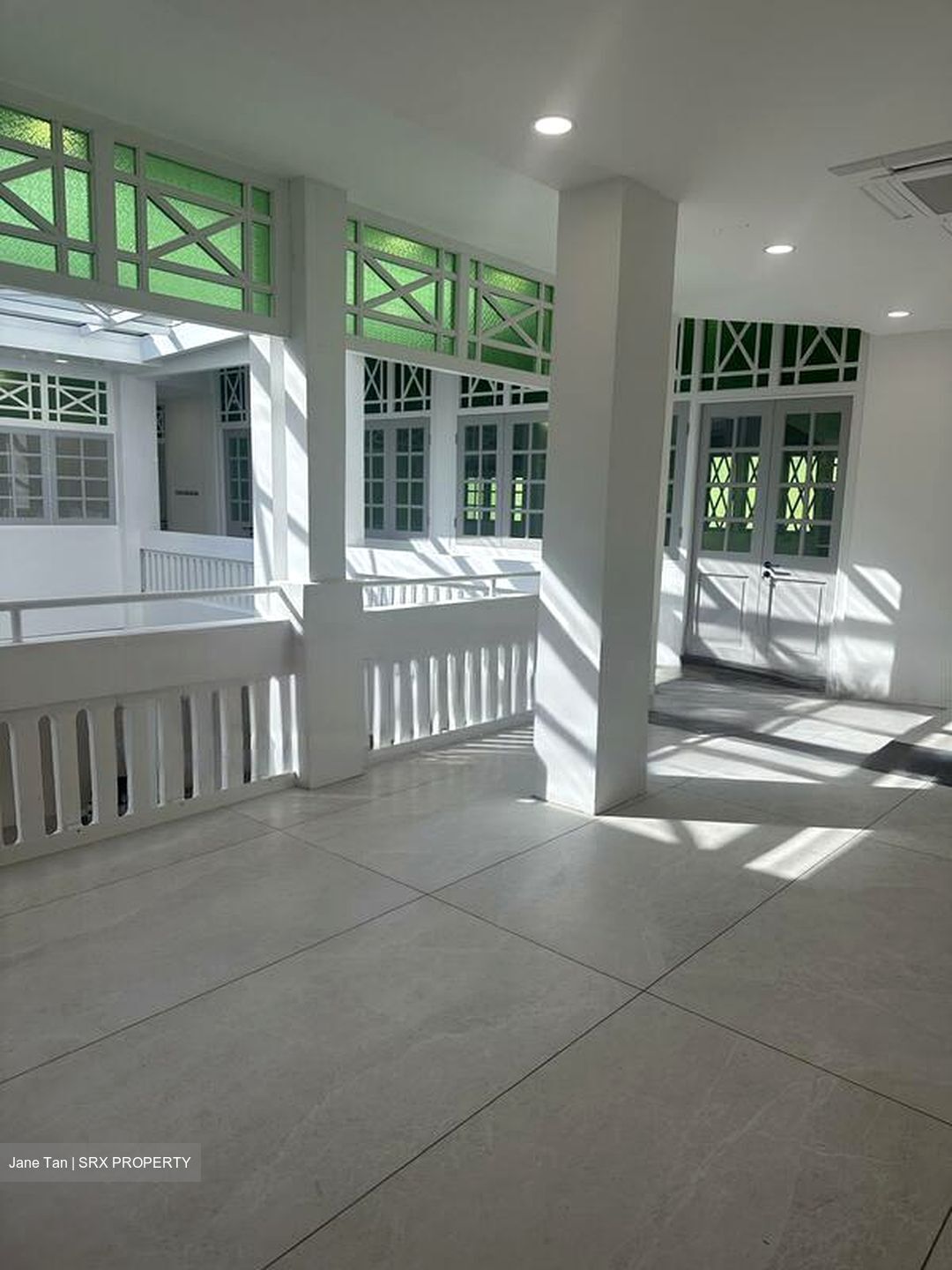 Mustafa Centre (D8), Shop House #577025031